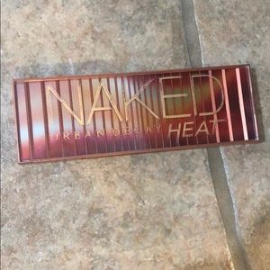 Naked Heat Pallete